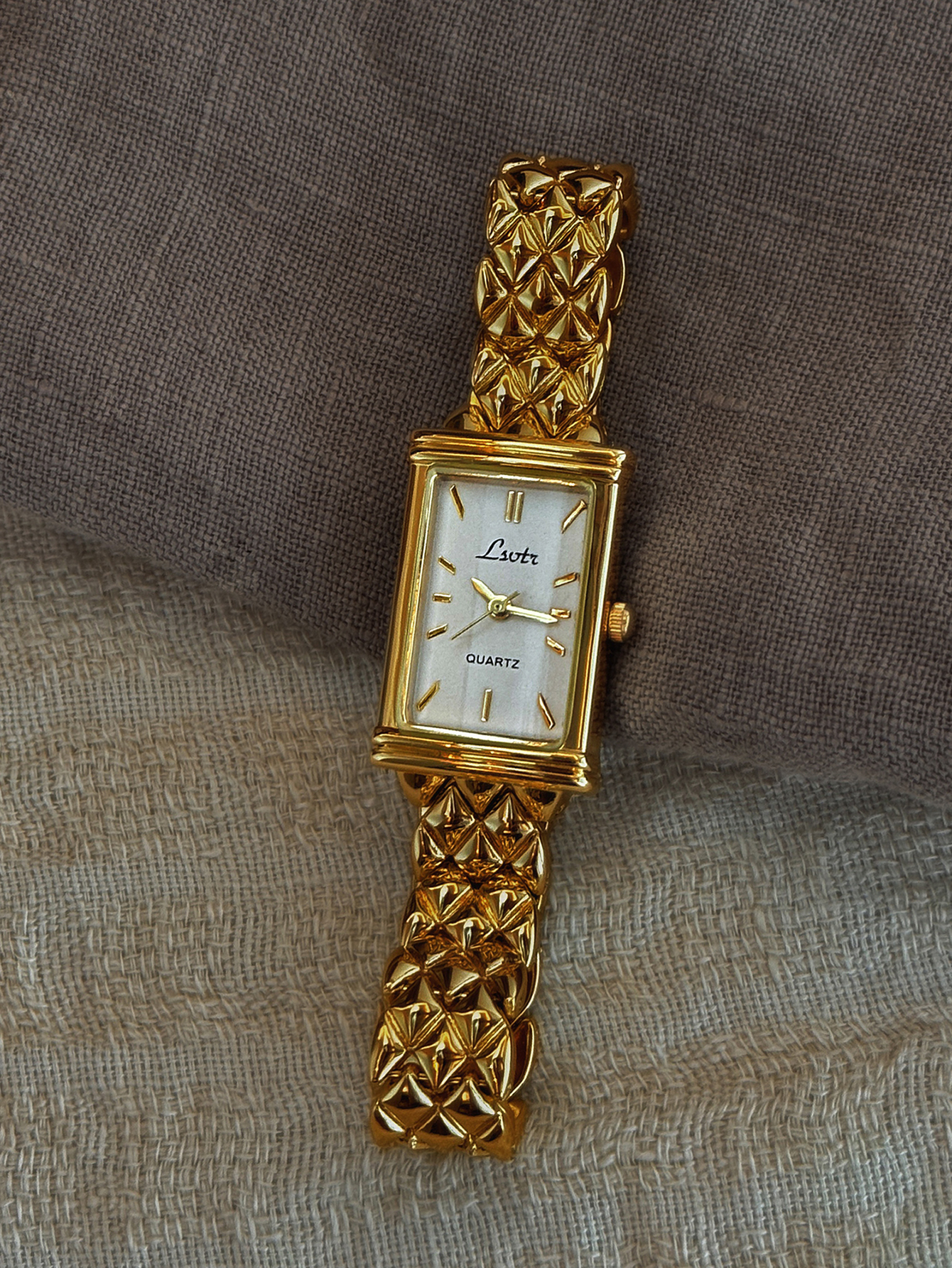1 New Gold-Colored French High - огляд і ціна Luxury Watch Collection