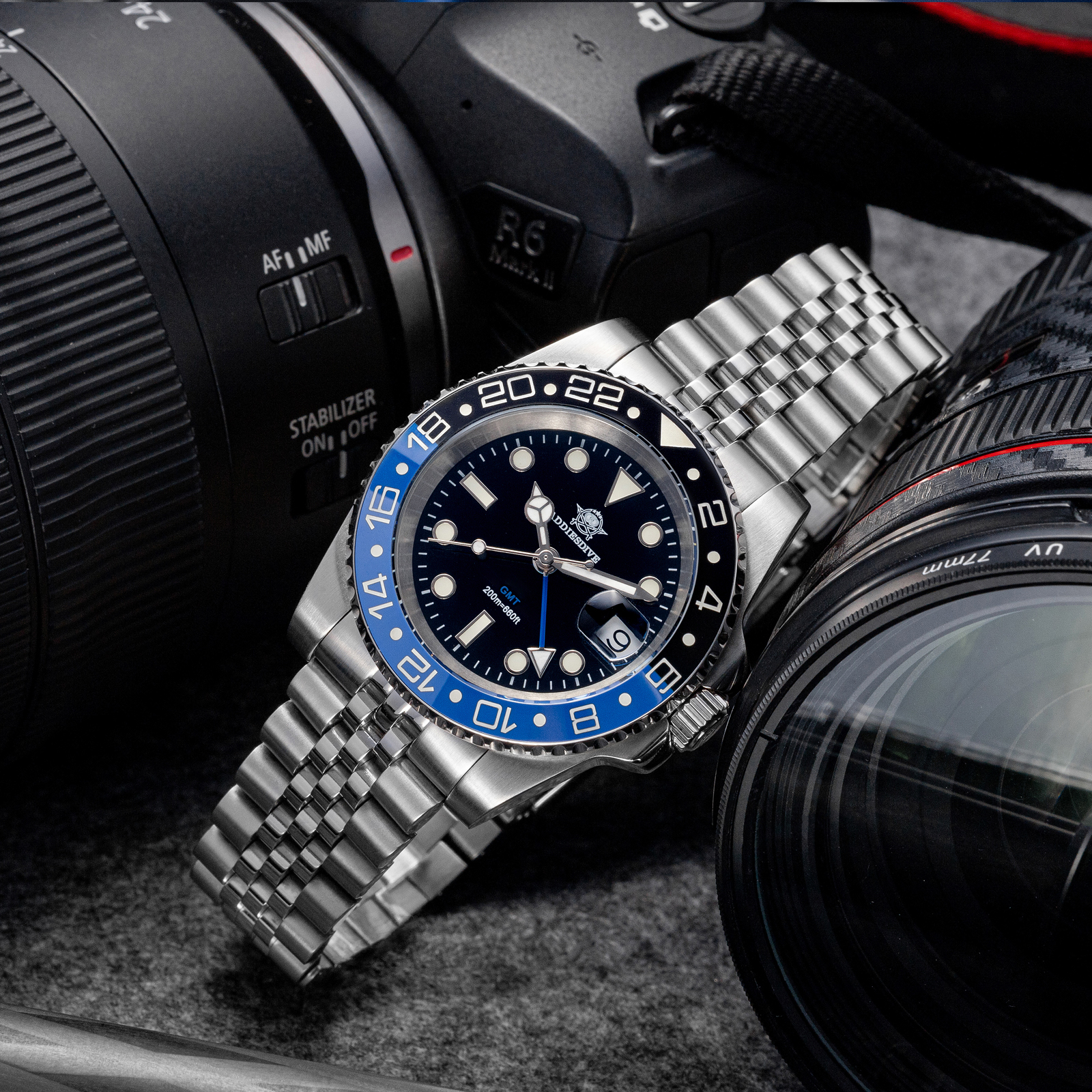 ADDIESDIVE AD2050 Luxury GMT W - огляд і ціна Luxury Watch Zone