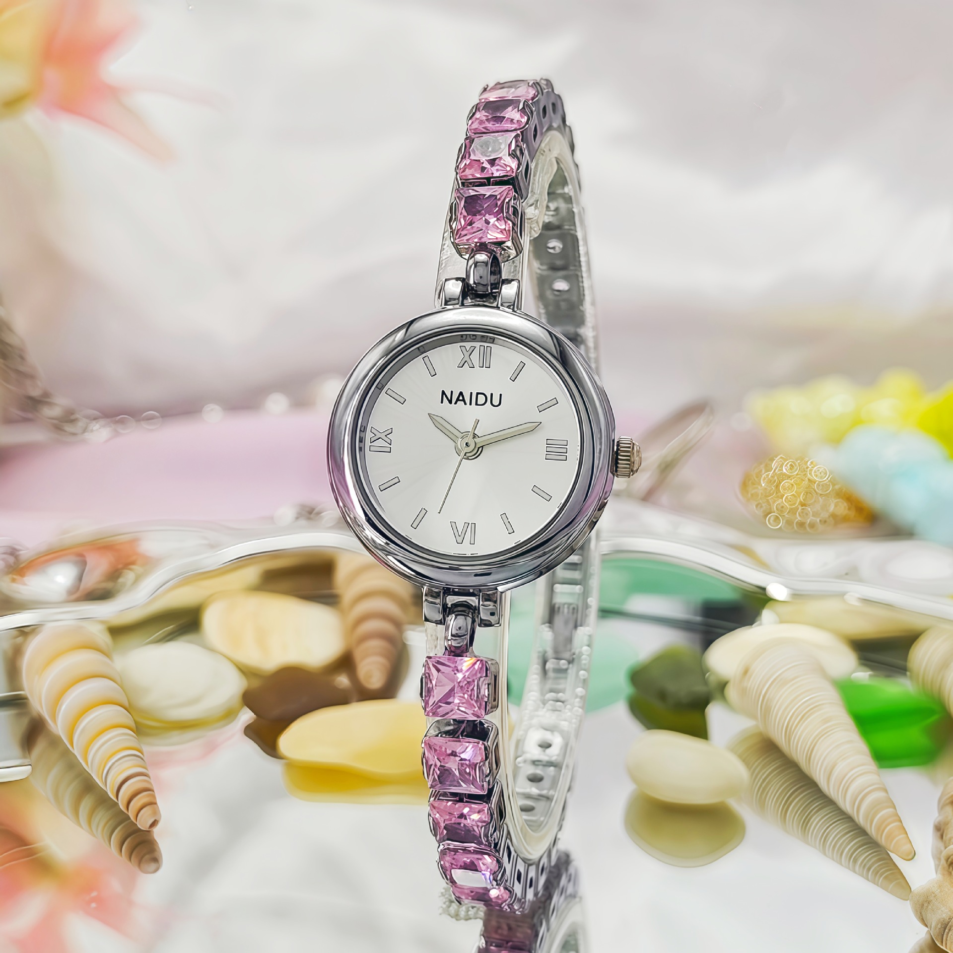 New Fashion Diamond-encrusted  - огляд і ціна Luxury Watch Levels