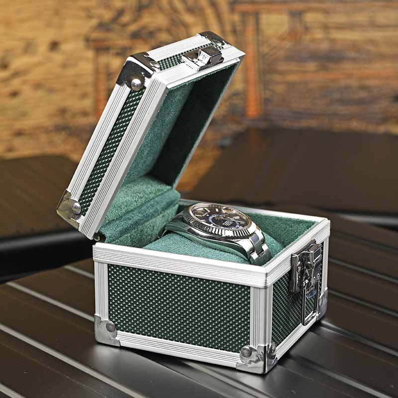 Portable Aluminum Watch Boxes  - огляд і ціна Luxury Watch Travel Case