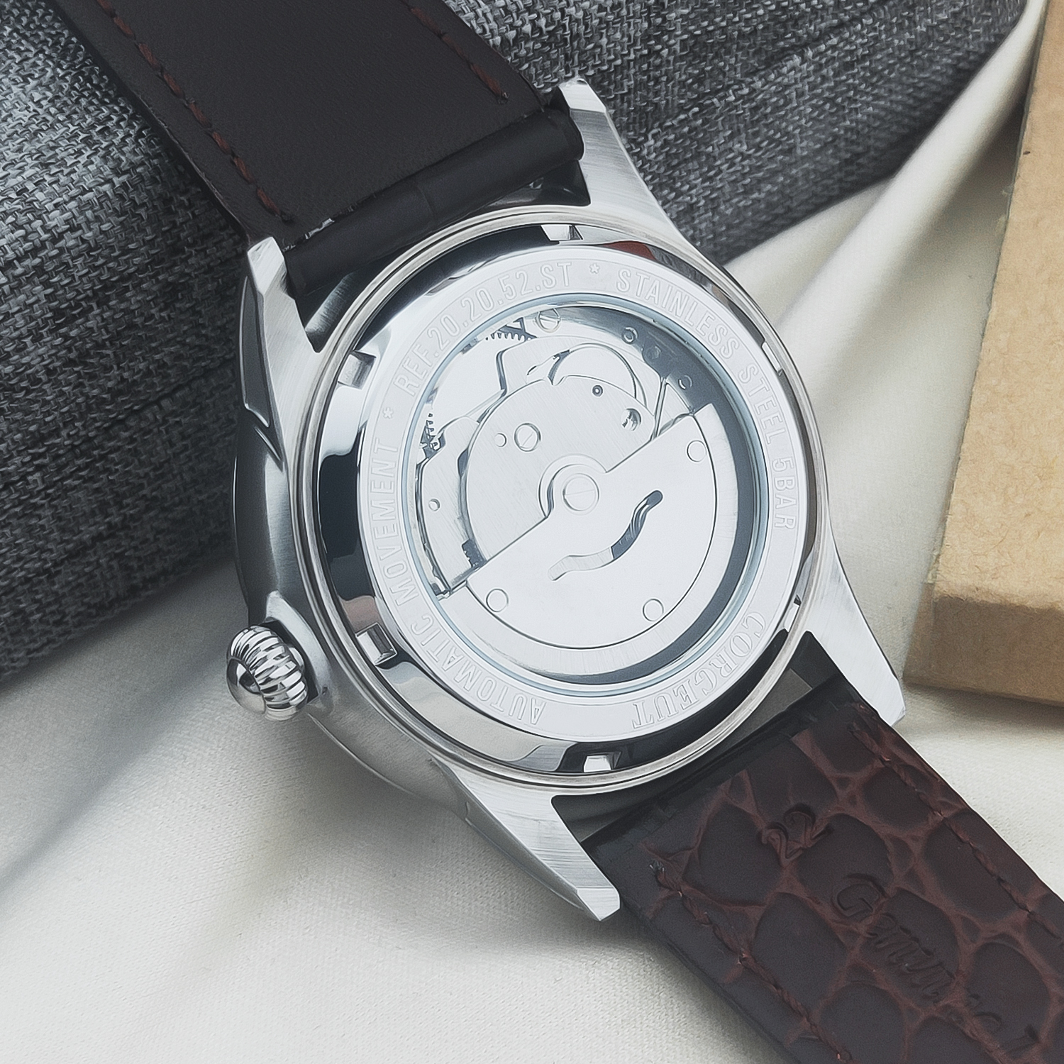 CUSTOM Logo 41mm MIYOTA8215 Au - огляд і ціна Luxury Watch Logo